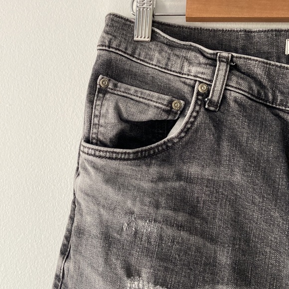 Zara Man Skinny Slim Distressed Jeans Faded Black Denim Size 32 x 29 - Picture 4 of 8